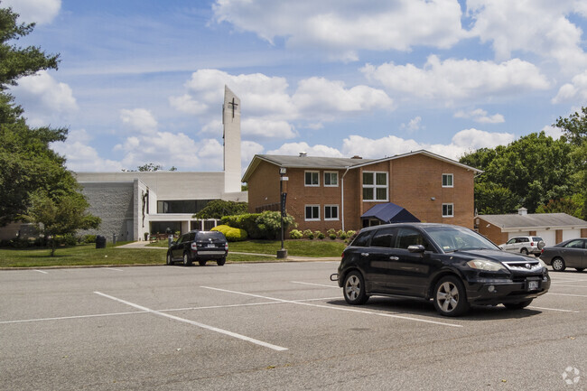 The Saint Luke Catholic School is located across the St. Luke Catholic Church in McLean, VA.