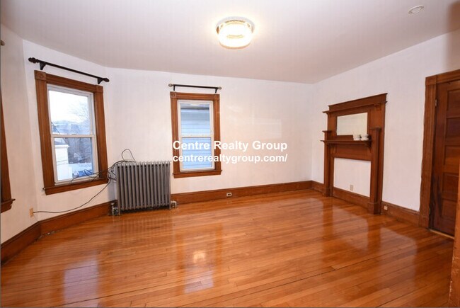 7 Gayland St unit 2, Dorchester, MA 02125 - photo 5
