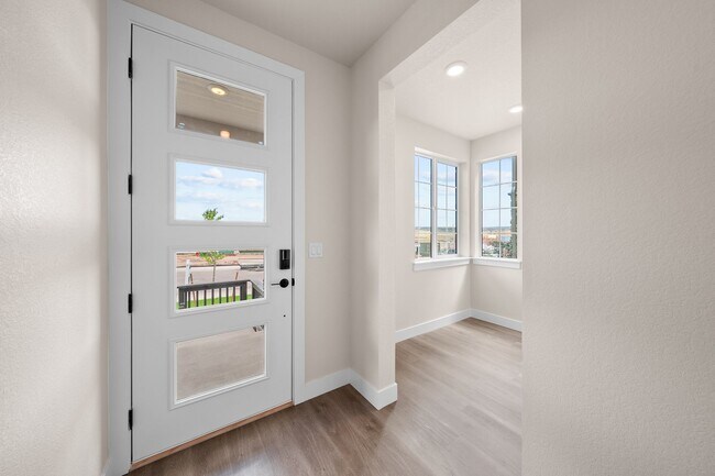 7362 Goldbloom Ln, Littleton, CO 80125 - photo 5