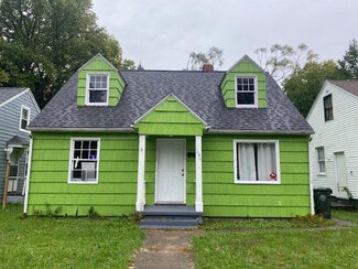 1650 Huey St, South Bend, IN 46628