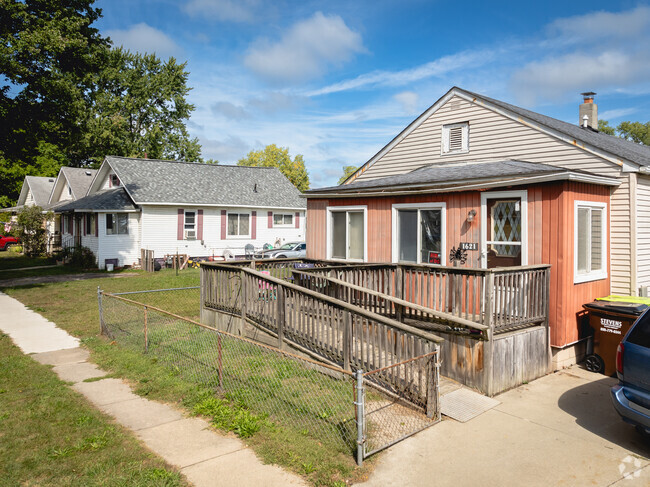 Ranch houses are very popular in Southeast Monroe.