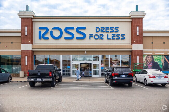 Find your favorite outfits at Ross near Sunnybrook.
