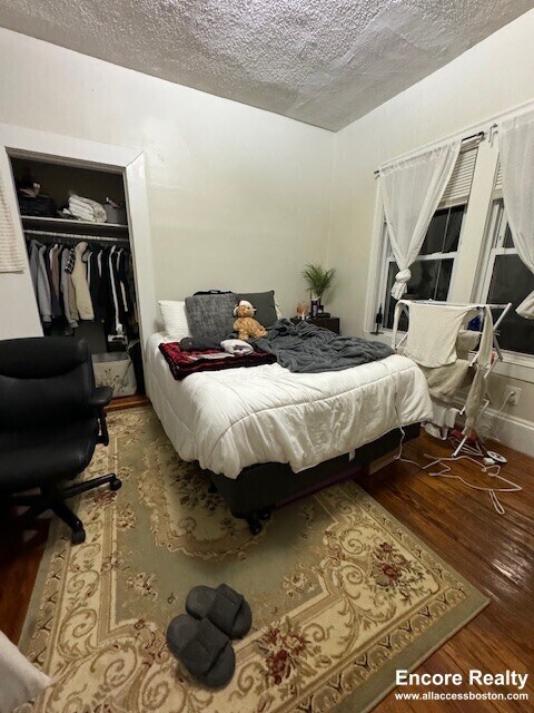 121 Brook St unit 1, Brookline, MA 02445 - photo 1