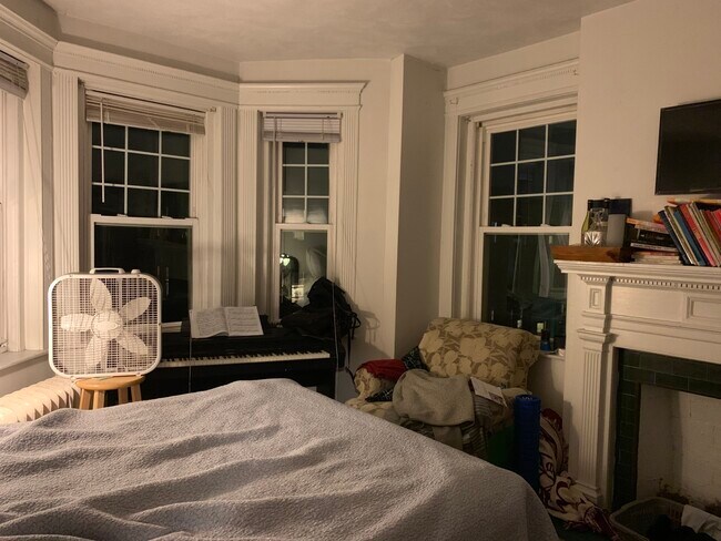 5 Spofford Rd unit 16, Allston, MA 02134 - photo 3