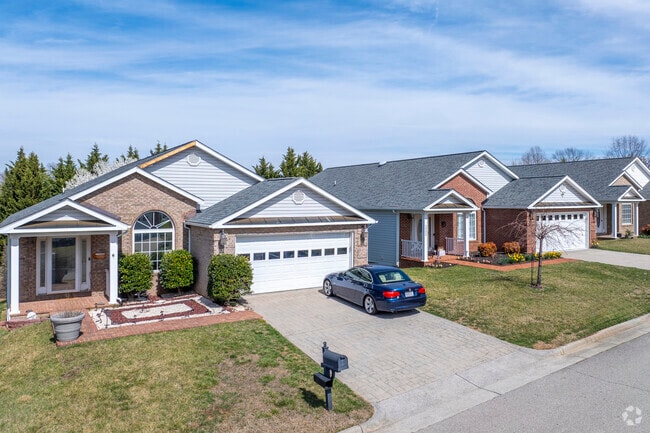 Craftsmans and new traditionals can be found on the southern rim of the neighborhood.