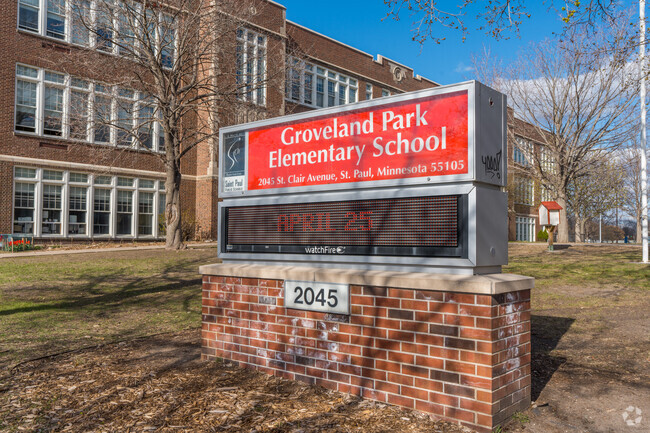 Groveland Park Elementary has Hockey rinks, activity fields, and a playground.