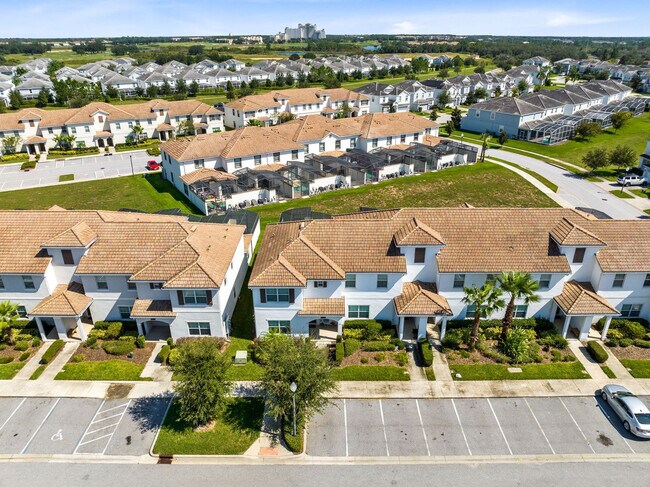 1575 Sandbagger Dr unit ID1304295P, Davenport, FL 33896 - photo 5