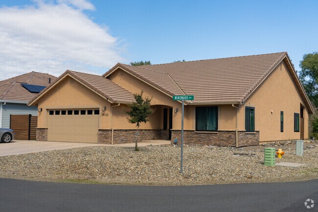 Custom homes are common across Lake California.