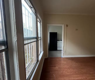 936 E 24th St Unit 202, Los Angeles, CA 90011