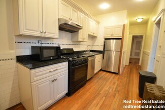 30 Gibbs St, Brookline, MA 02446