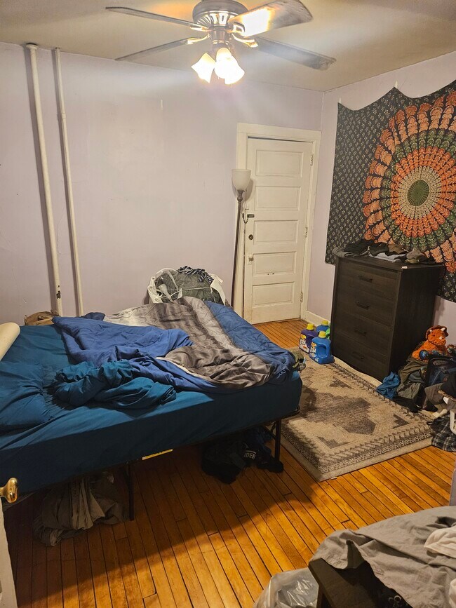 450 W Doty St unit 3, Madison, WI 53703 - photo 7