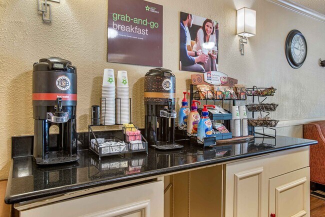 400 American Ave, King of Prussia, PA 19406 - photo 5