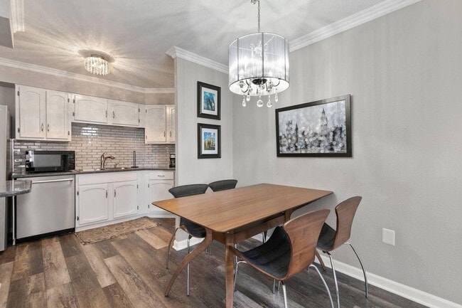 1512 Larimer St unit ID1013112P, Denver, CO 80202 - photo 4