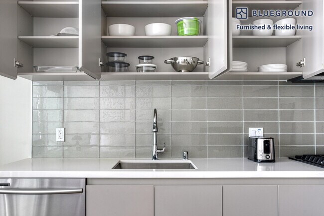 1133 S Hope St unit FL9-ID733, Los Angeles, CA 90015 - photo 7