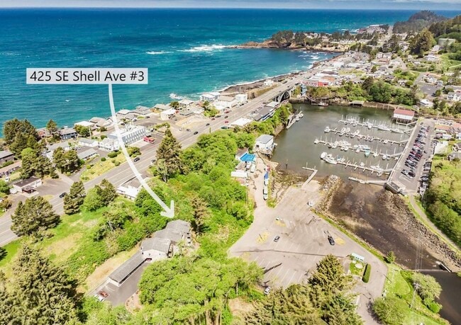 Great location, walkable to the boat launch and City Park