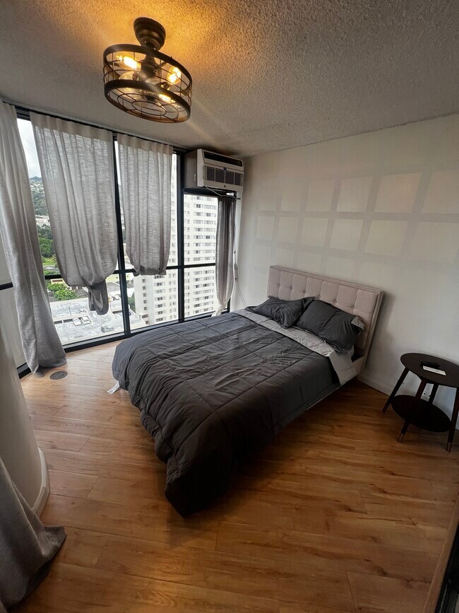 60 N Beretania St unit 2005, Honolulu, HI 96817 - photo 6