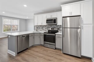 39 California Ave Unit 2, Quincy, MA 02169