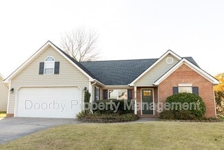 14 Bunker Dr, Rossville, GA 30741