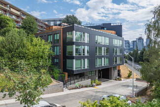 736 Bellevue Place E, Seattle, WA 98102