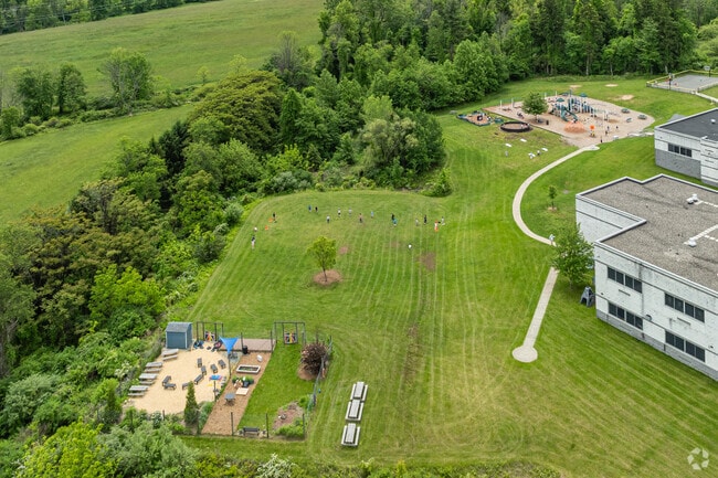 Tewksbury Elementary School strives to build strong relationships with students, parents and the community.