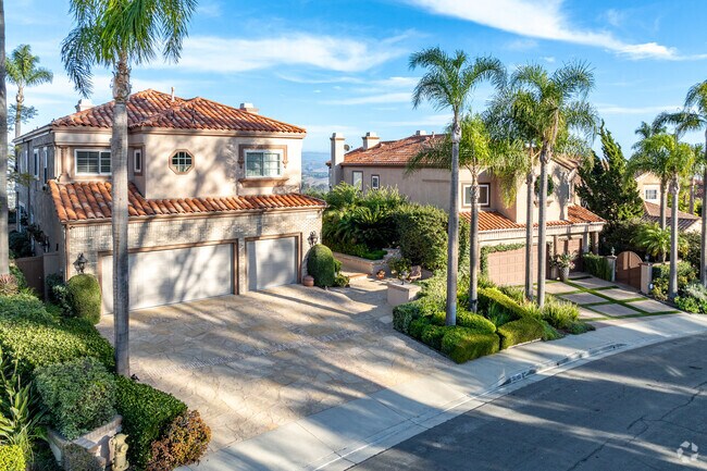 Mediterranean style homes with amazing mountain views are plentiful in Laguna Niguel City.