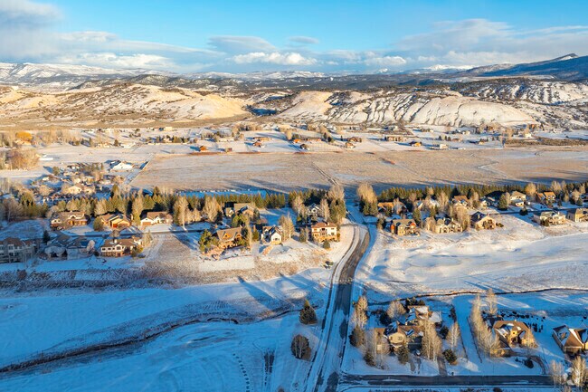 Gypsum’s new mountain homes offer a unique blend of modern style and rugged charm, featuring spacious layouts, energy-efficient designs, and panoramic views. Whether you're seeking a full-time residence or a weekend escape, these homes provide the perfect balance of comfort and adventure.