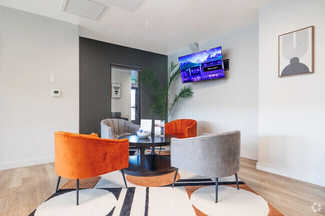 Clearfield Plaza, Clearfield, UT 84015 - photo 4