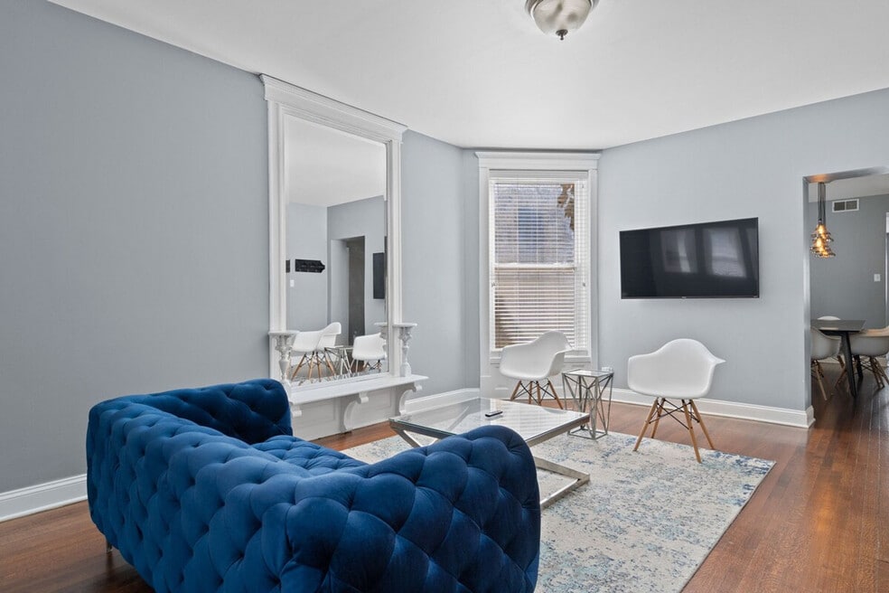 2228 N Bissell St unit ID1359755P, Chicago, IL 60614 - photo 1