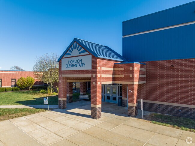 Smithville Horizon Elementary promotes accelerated learning.