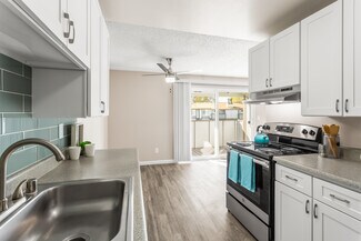 5700 23rd St E, Fife, WA 98424