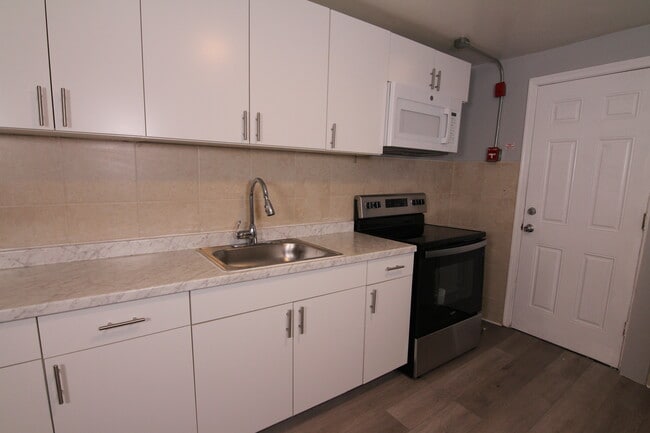 1620 Foulkrod St unit 1st Fl - A1 - SRO, Philadelphia, PA 19124 - photo 2