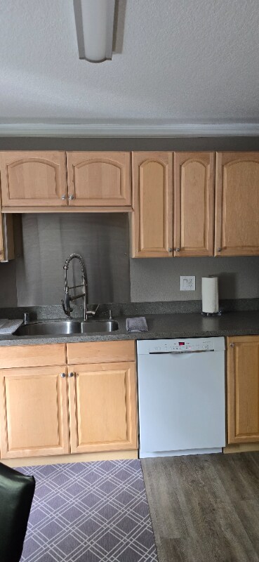 1208 Denali St, Anchorage, AK 99501