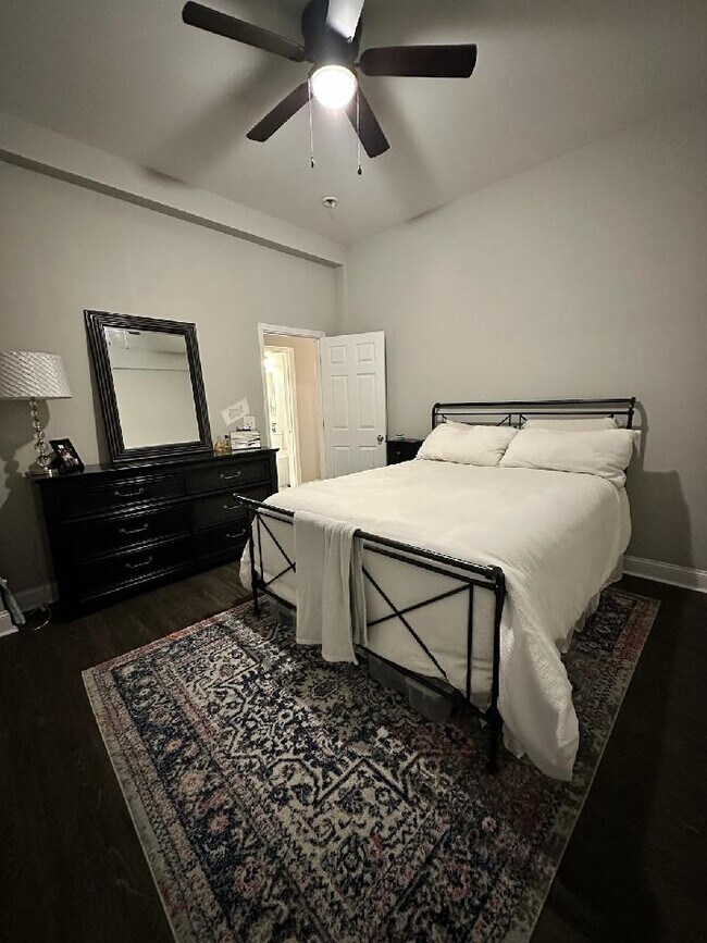 4155 Graceland Ave unit Main House, Indianapolis, IN 46208 - photo 5