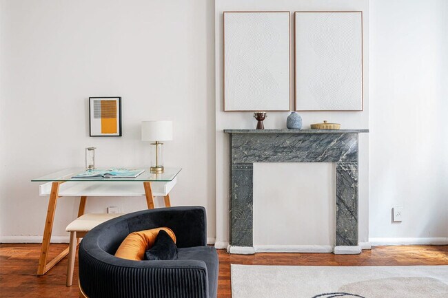 Lenox Row unit ID1021993P, New York, NY 10021 - photo 6