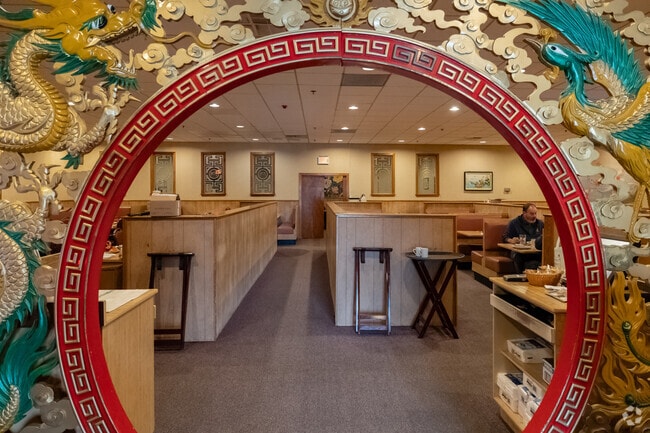 Eaton Heights' Aloha Restaurant dishes out delicious Chinese and Polynesian flavors.