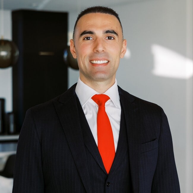 Agent Photo