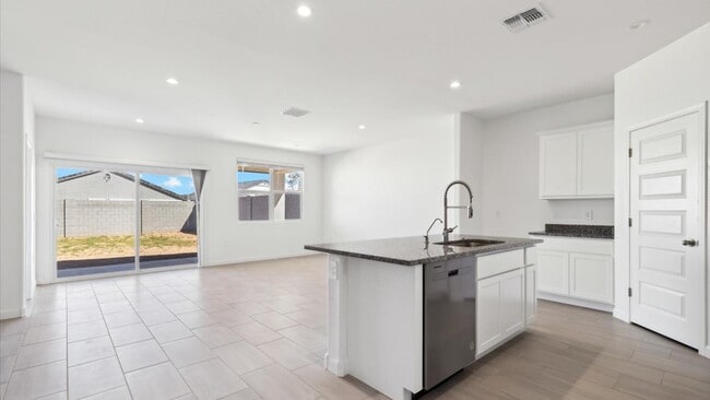 38145 W Capri Ave, Maricopa, AZ 85138 - photo 4