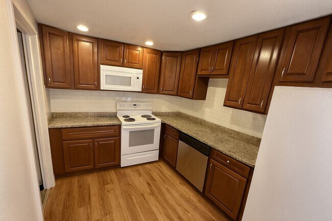 College Place, Boulder, CO 80302 - photo 5