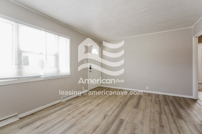 233 N Wellington St, South Bend, IN 46619 - photo 6