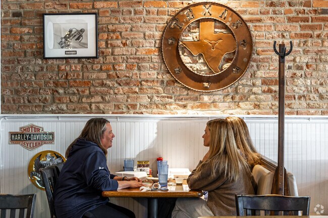 Lucys on the Square in Celina is the perfect spot for enjoying great food and drinks.