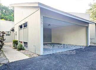 6576 Sweetbriar Ln, Lakeland, FL 33813