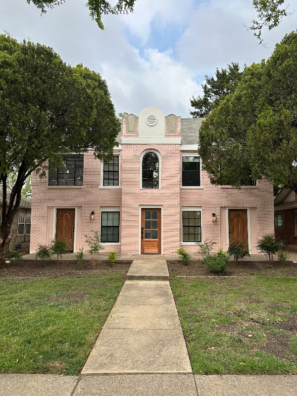826 N Clinton Ave unit 824, Dallas, TX 75208 - photo 1