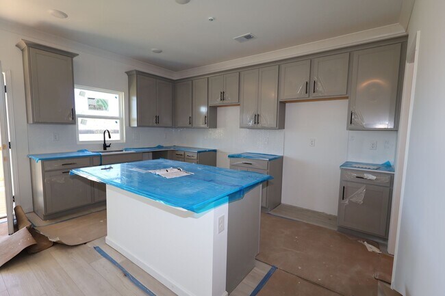 2942 Sharpstone Dr, Columbia, TN 38401 - photo 3