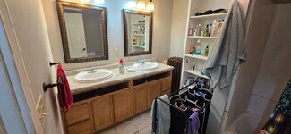 994 Reaney Ave E, Saint Paul, MN 55106