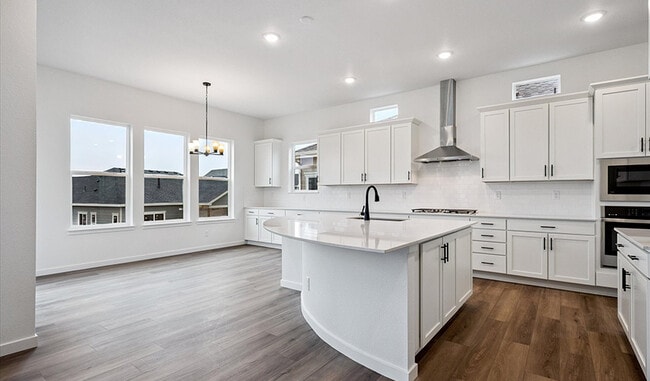 2596 Bitterroot Place, Highlands Ranch, CO 80129 - photo 2