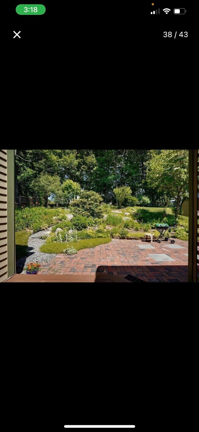 79 Highland St unit 1, Marlborough, MA 01752 - photo 3