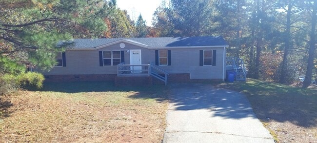 5431 Pembrooke Dr, Granite Falls, NC 28630 - photo 3