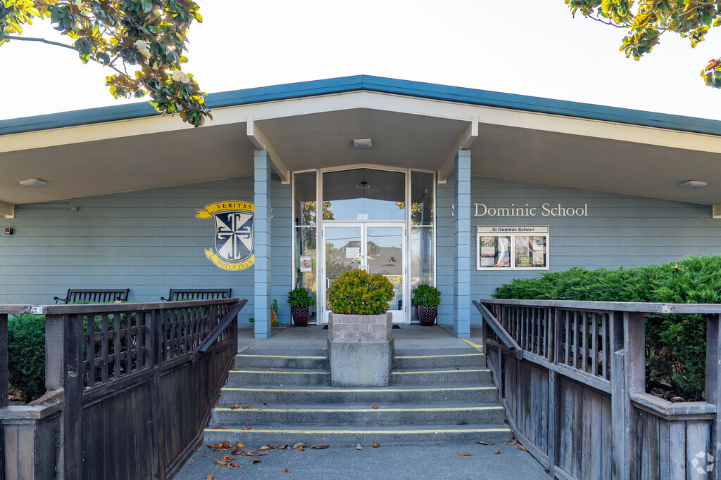 Main entrance to St. Dominic School in Benicia, Benicia CA