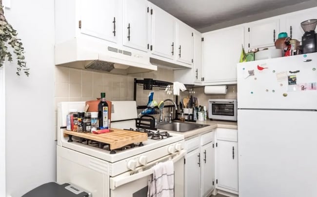 57 Prospect St unit 57 Prospect St Apt., Watertown, MA 02472 - photo 2