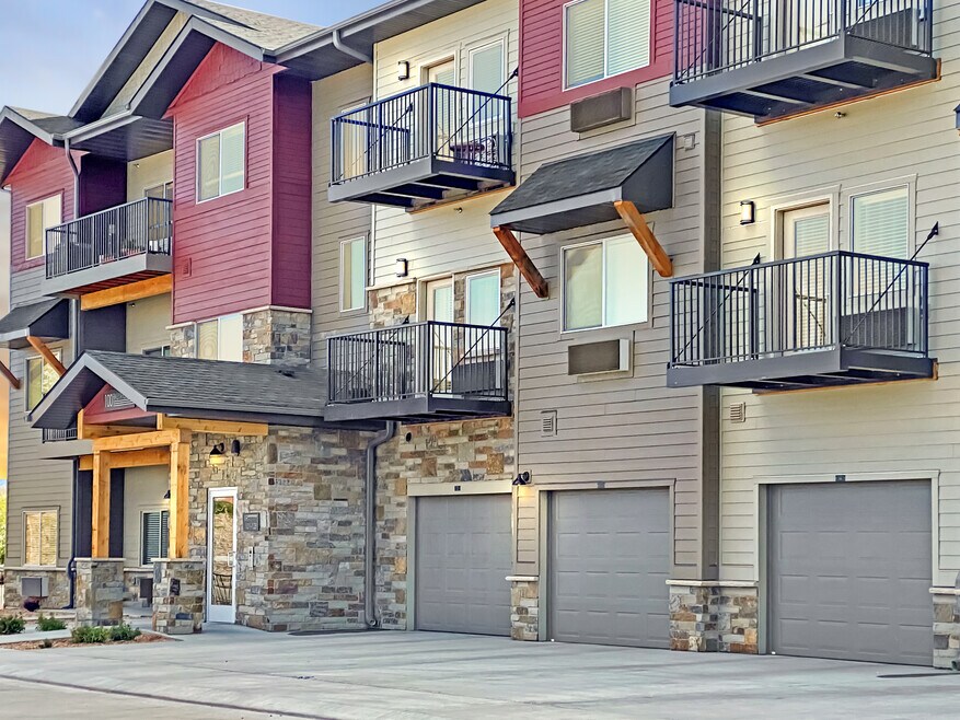 The Railyard at Rimrock 800 Railyard Loop, Grand Junction, CO